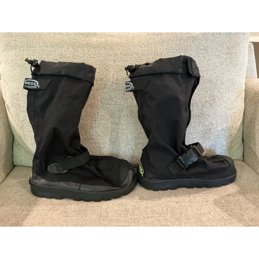NEOS Overshoe Adventurer Black Waterproof Winter Snow Boots Mens Small